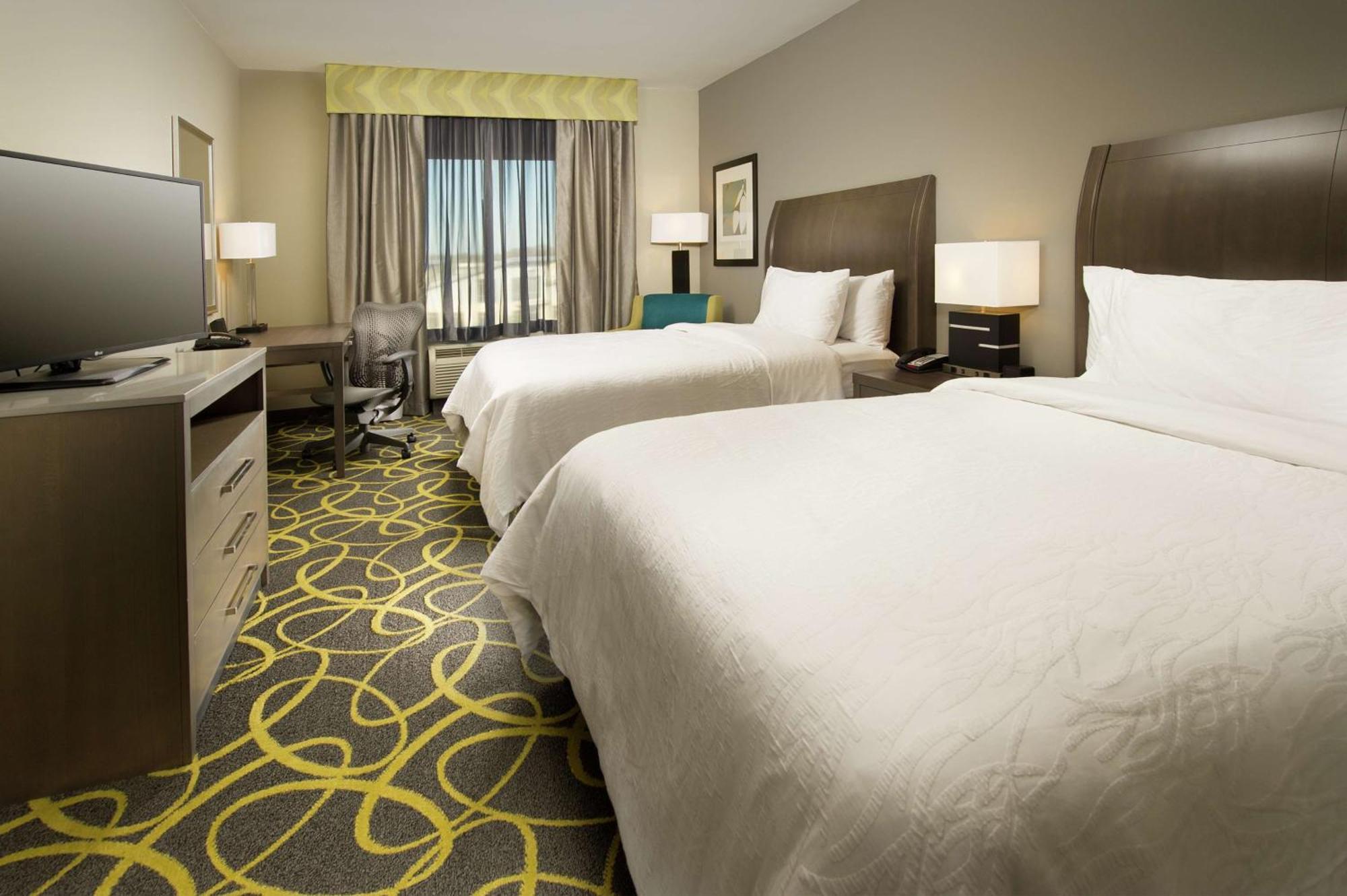 Hilton Garden Inn College Station Exterior photo