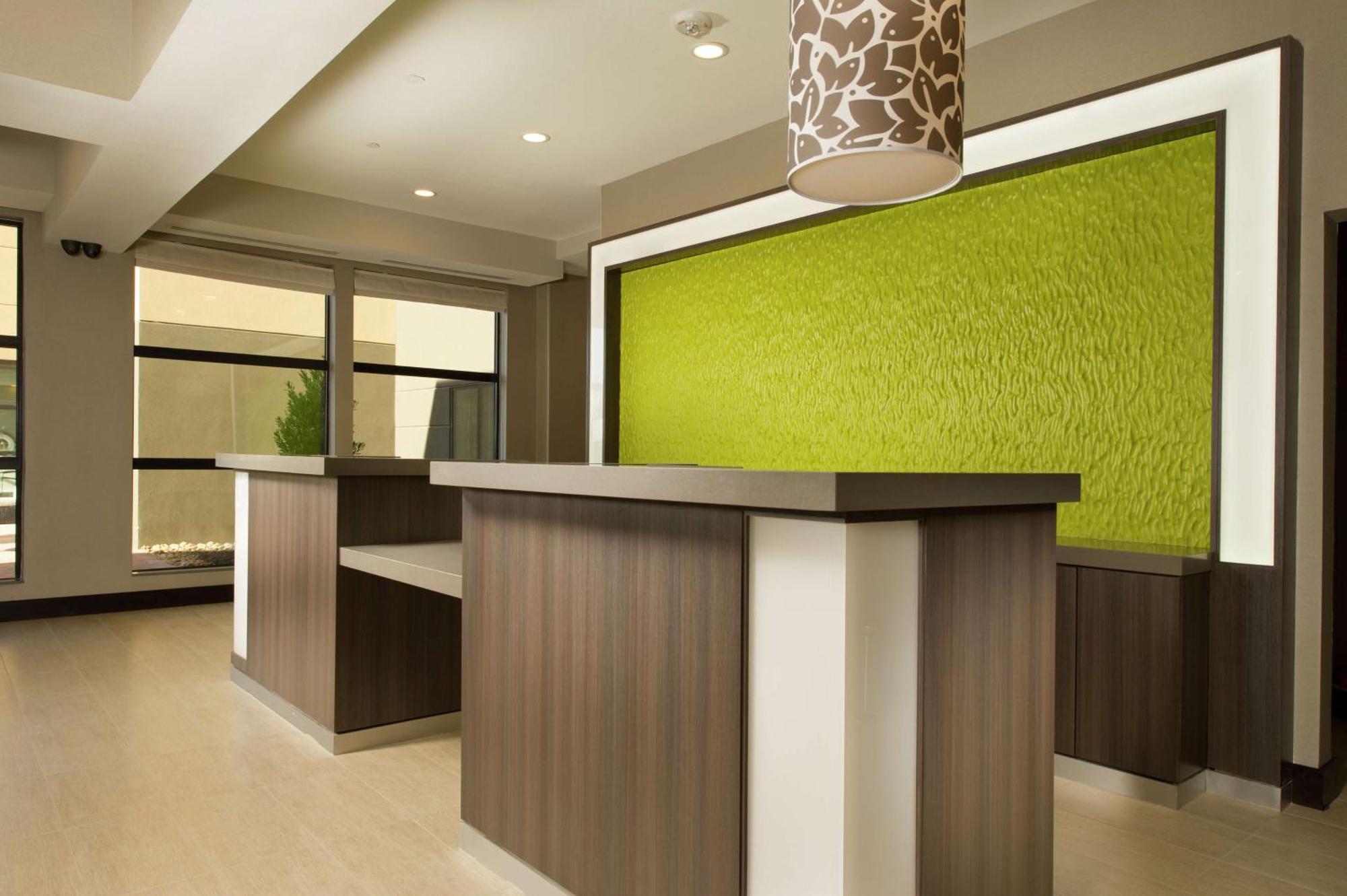 Hilton Garden Inn College Station Exterior photo