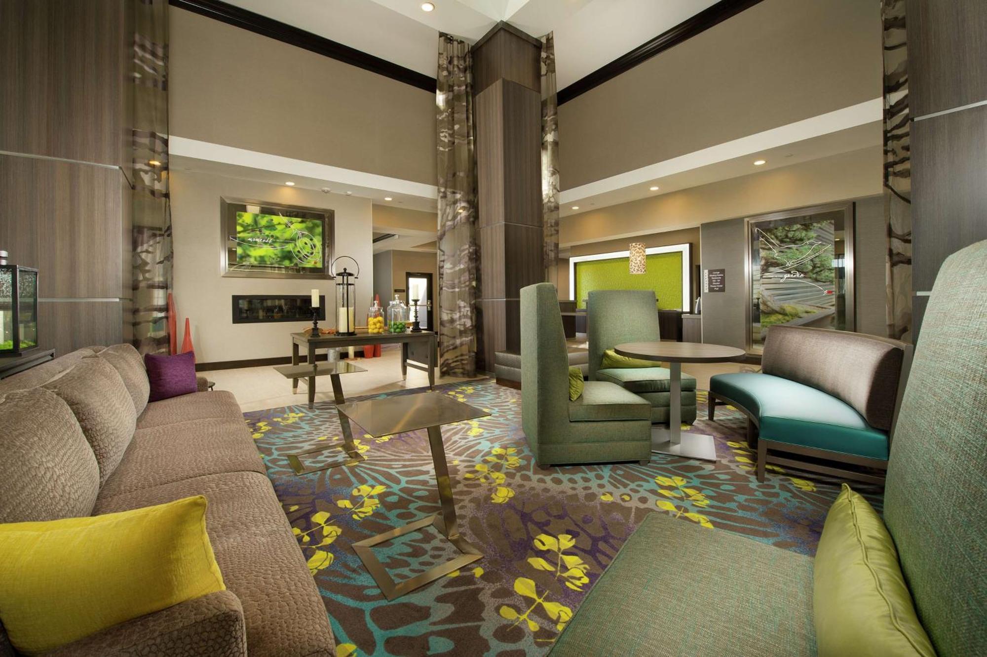 Hilton Garden Inn College Station Exterior photo